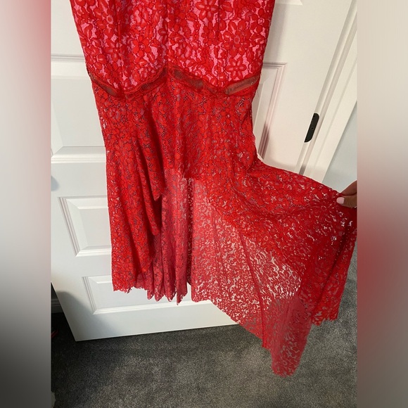 Keva Gown in Red & Pink (Sz. Medium) - Picture 5 of 8